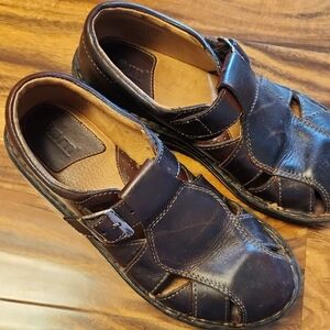 Born Dark Brown Leather Sandals Size 6